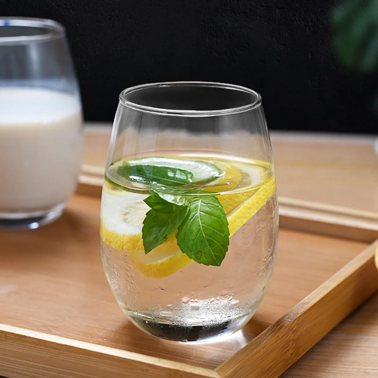 Custom Clear Stemless Egg-Shaped Red Wine Glass Cup Crystal Classic Vintage Minimalist Design Soda Lime Glass with Logo