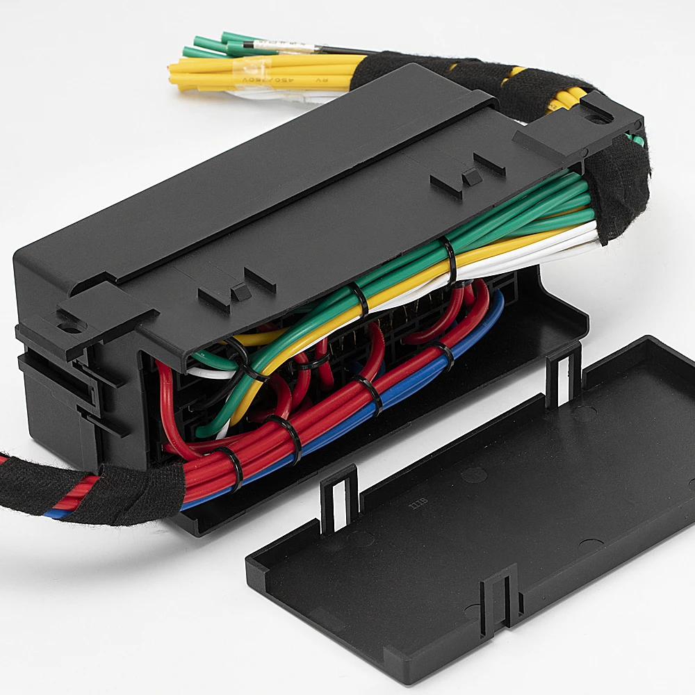 New Arrivals 12v Auto Waterproof 11way Socket Bosch Universal Relay Box