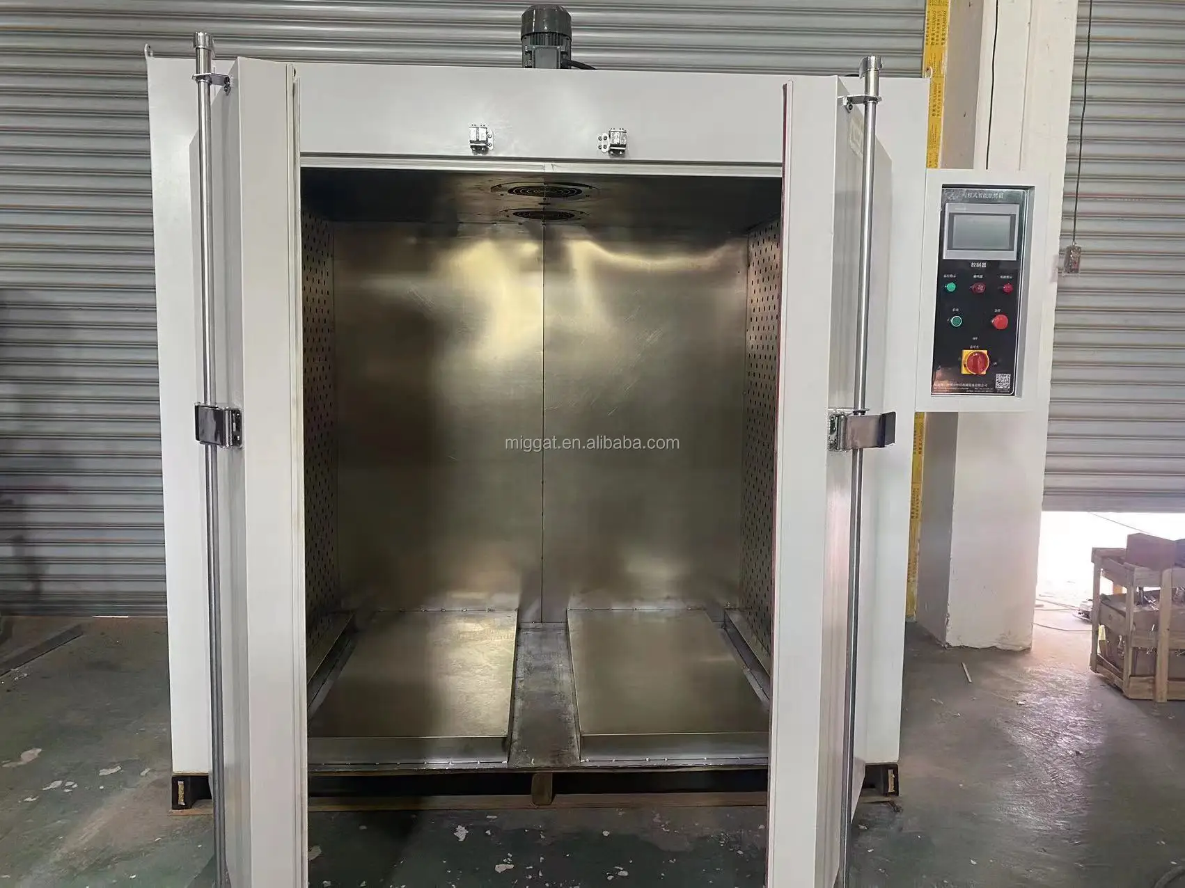 Large Industrial Oven Double Door Flat Bottom Plastic Particle Drying