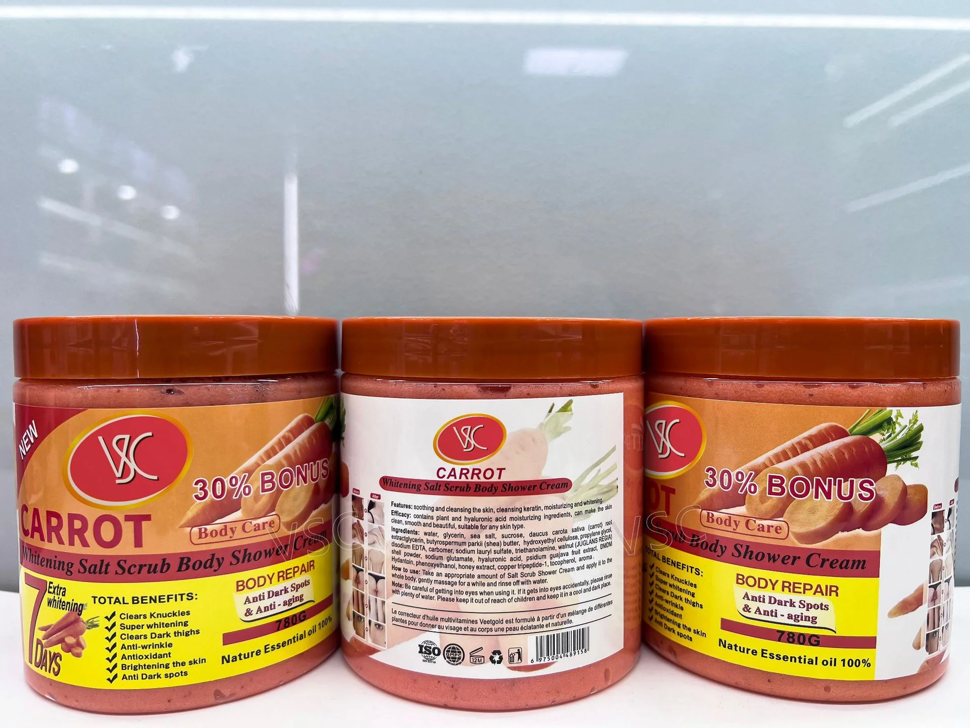 Gommage corporel au sel blanchissant au curcuma, crème de douche, vente en gros, éclaircissant, nettoyant pour le corps et le visage, exfoliant les taches brunes, soin de la peau