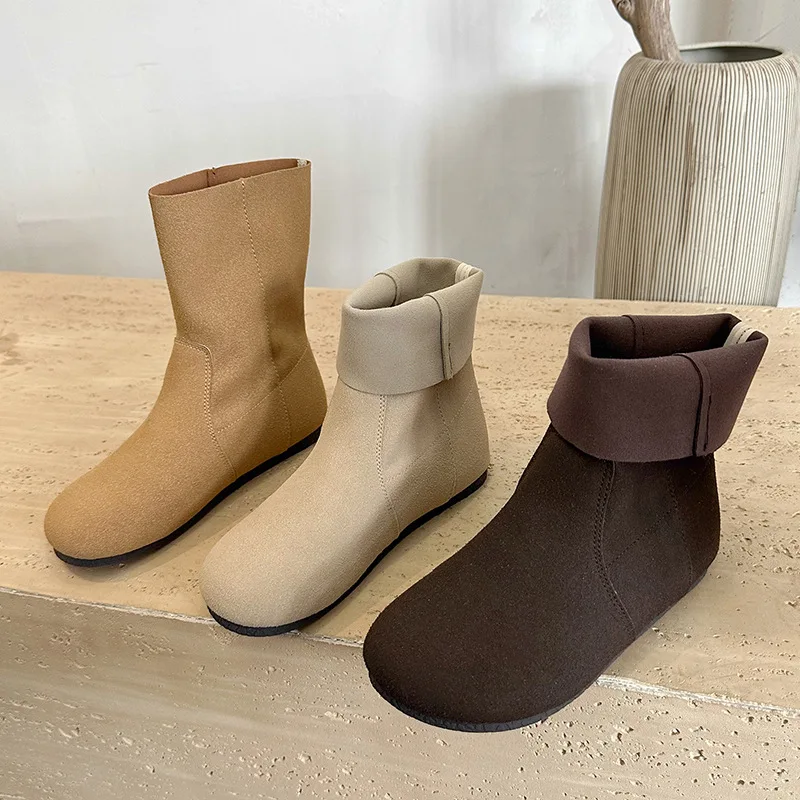 2024 Winter Cowhide Round Toe Boots Vintage Leather Loose Flat Heel Women Western Ankle Boots - Image 1