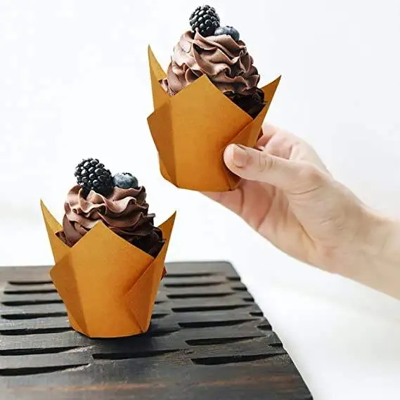 Tulip Decoration Greaseproof Paper Cake Cups Baking Molds for Cupcakes and Muffins