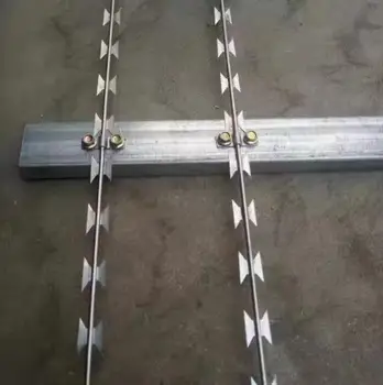 Galvanized Security Fencing Blade Concertina Razor Iron Wire Material Barbed Wire Coil