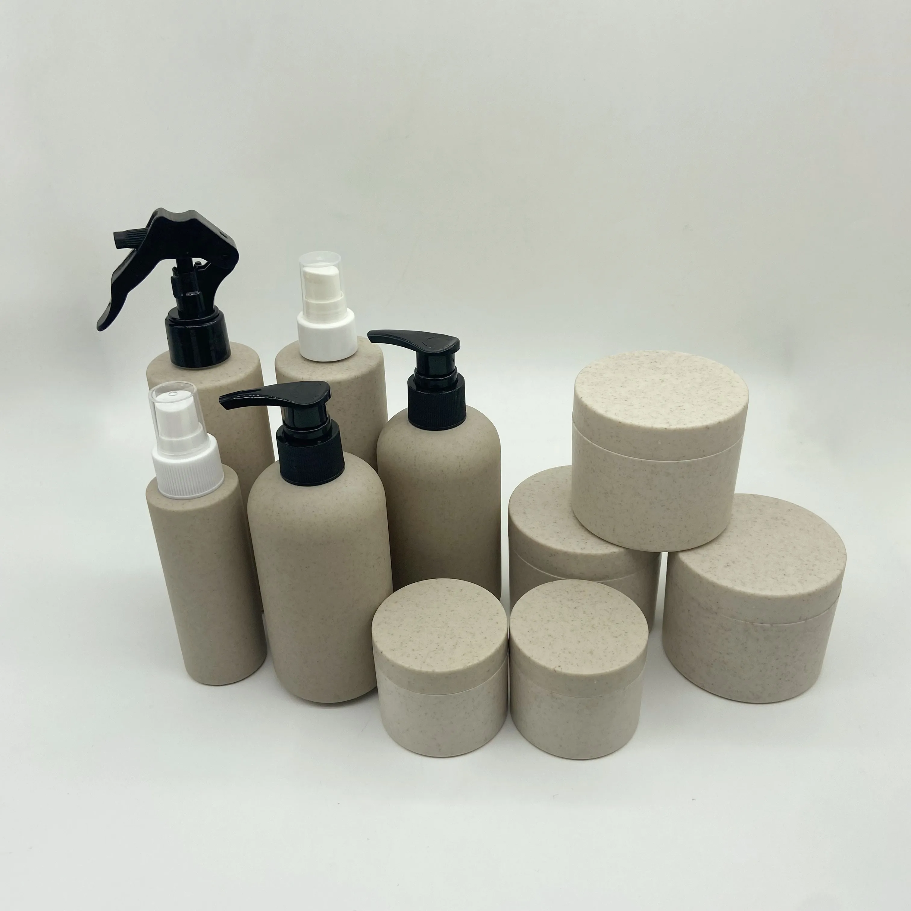 Eco Friendly Degradable Biodegrade Material Sugar Cane Wheat Straw Cosmetic Bottle