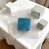 ก้อนน้ำแข็งสีฟ้า
