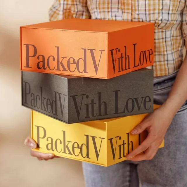 Custom Color Printing Magnetic Gift Box High-end Clothing Packaging Box Business Gift Packaging CMYK Flip Box