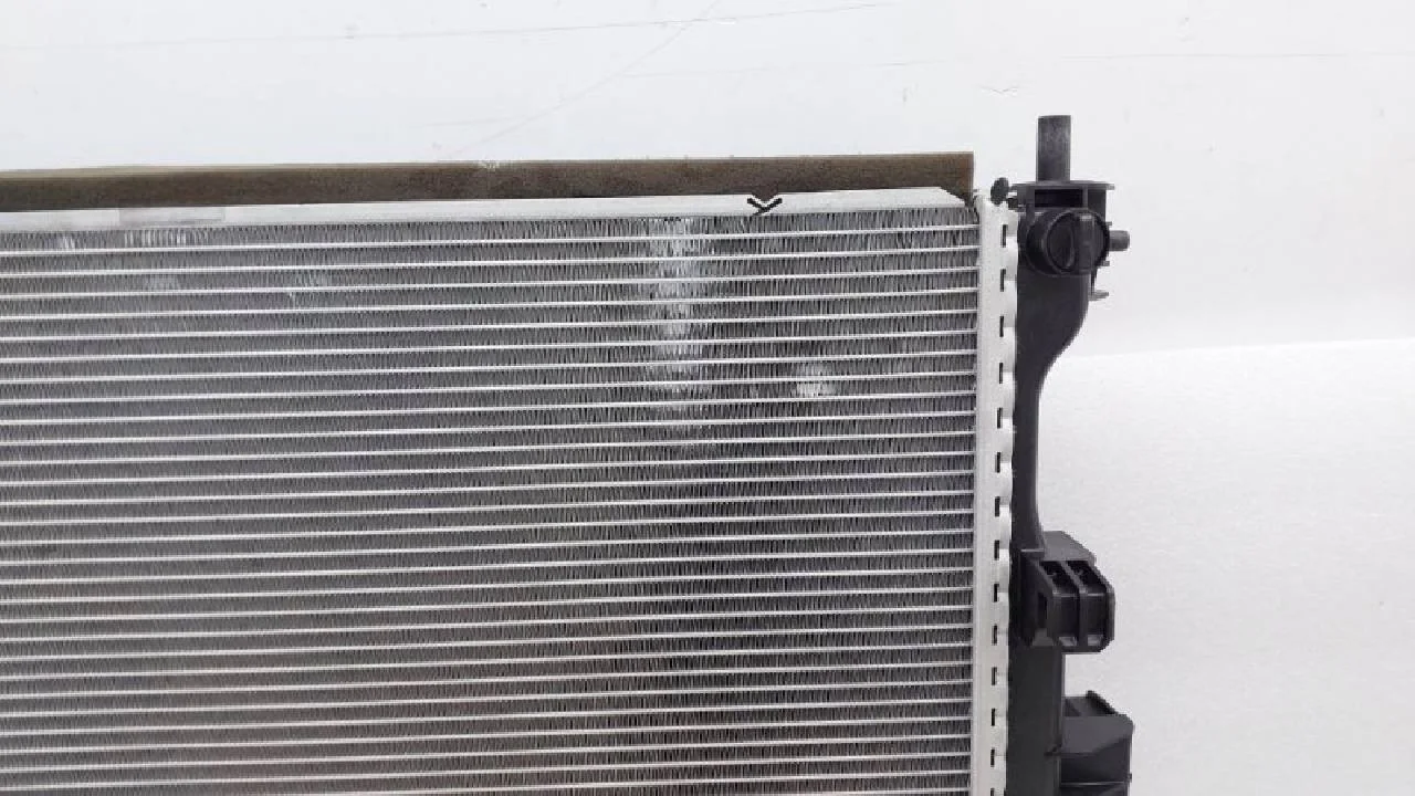 Engine Radiator 302000797AA for Chery EXCEED RX T22 T26 2023