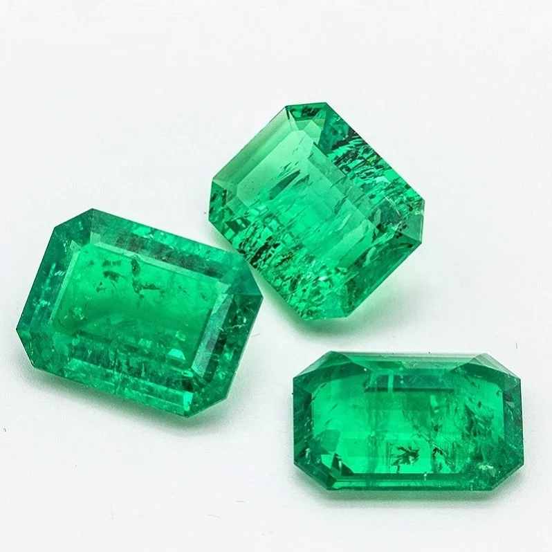 Big Size Cabochon with Ice Crack and Inclusion  Hydrothermal Colombian Emerald Stone Emerald