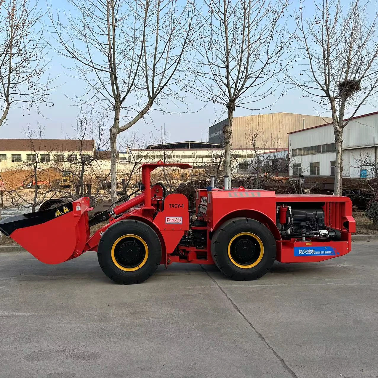 Laizhou Tuoxing  underground lhd mining equipment 1 CBM 1.6 yard Yantai underground equipment articulated scooptram