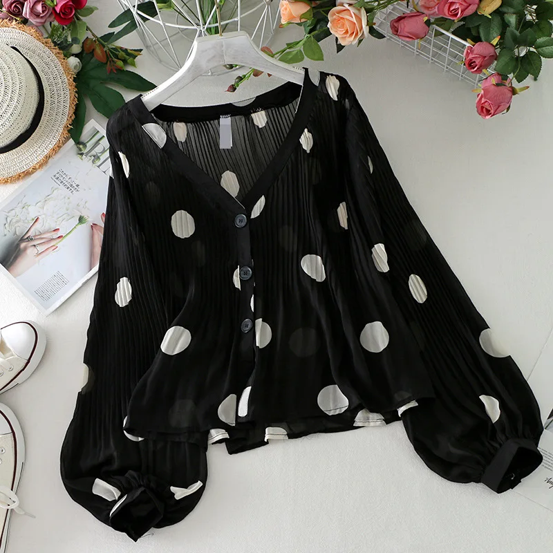 Vintage Polka Dot V-Neckline Blouse