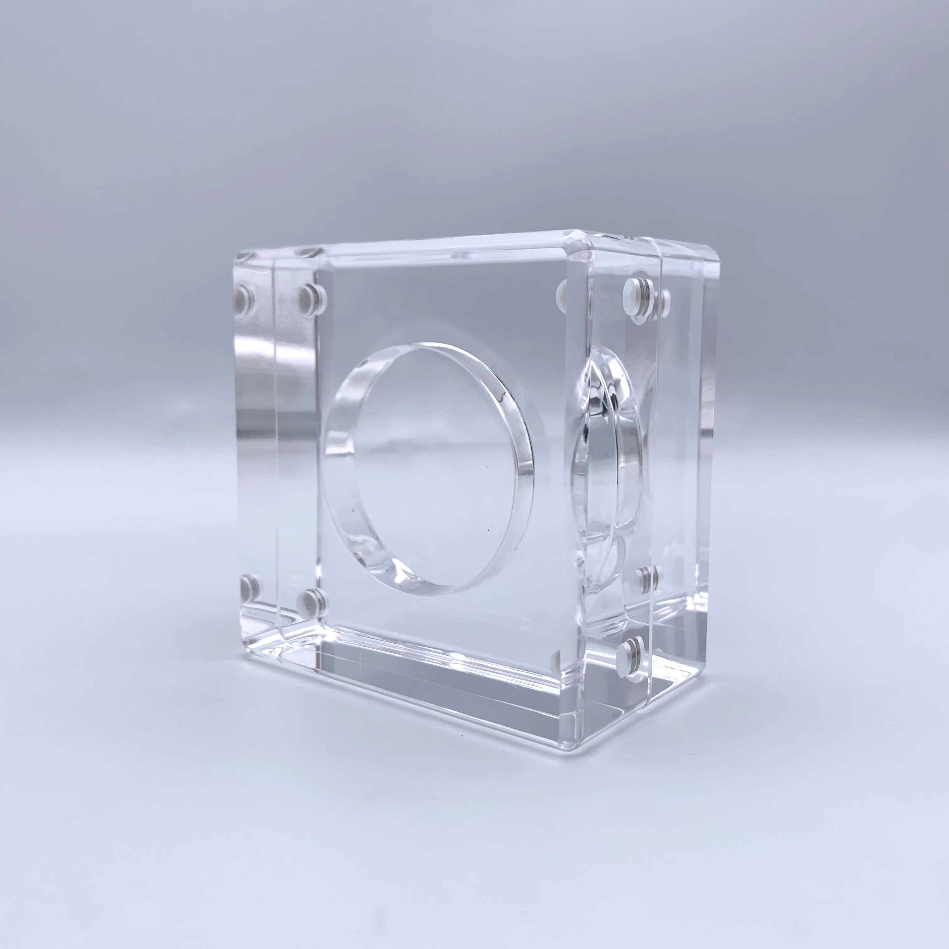 투명 아크릴 동전 디스플레이 사각형 챌린지 코인 디스플레이 홀더 케이스 스탠드 15/8인치 아크릴 자석 동전 디스플레이 스탠드