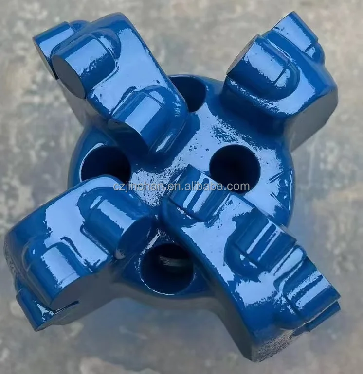 Спиральный четырехугольный бит доступный как для гидравлических так и воздушных дрели