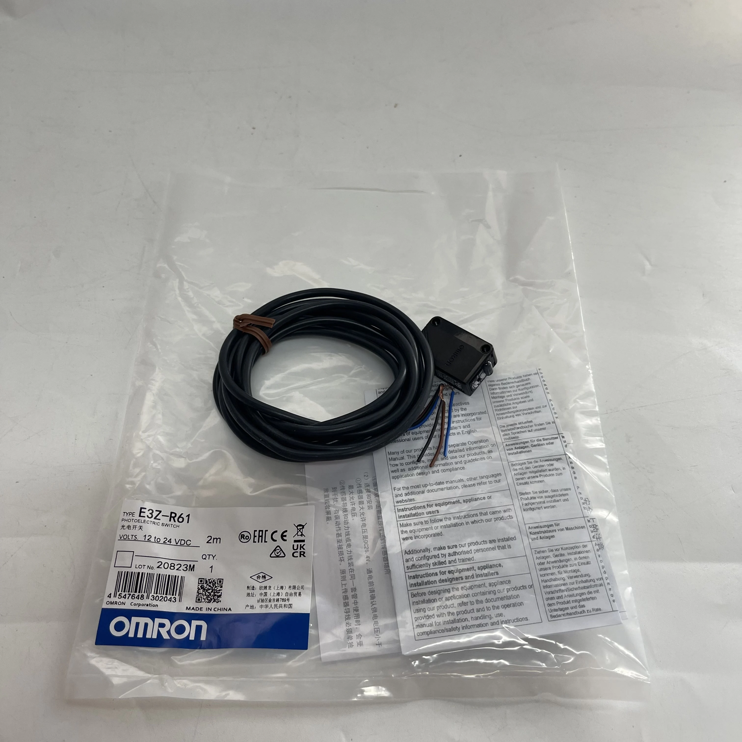 Omron Photoelectric Sensor E3Z-R61