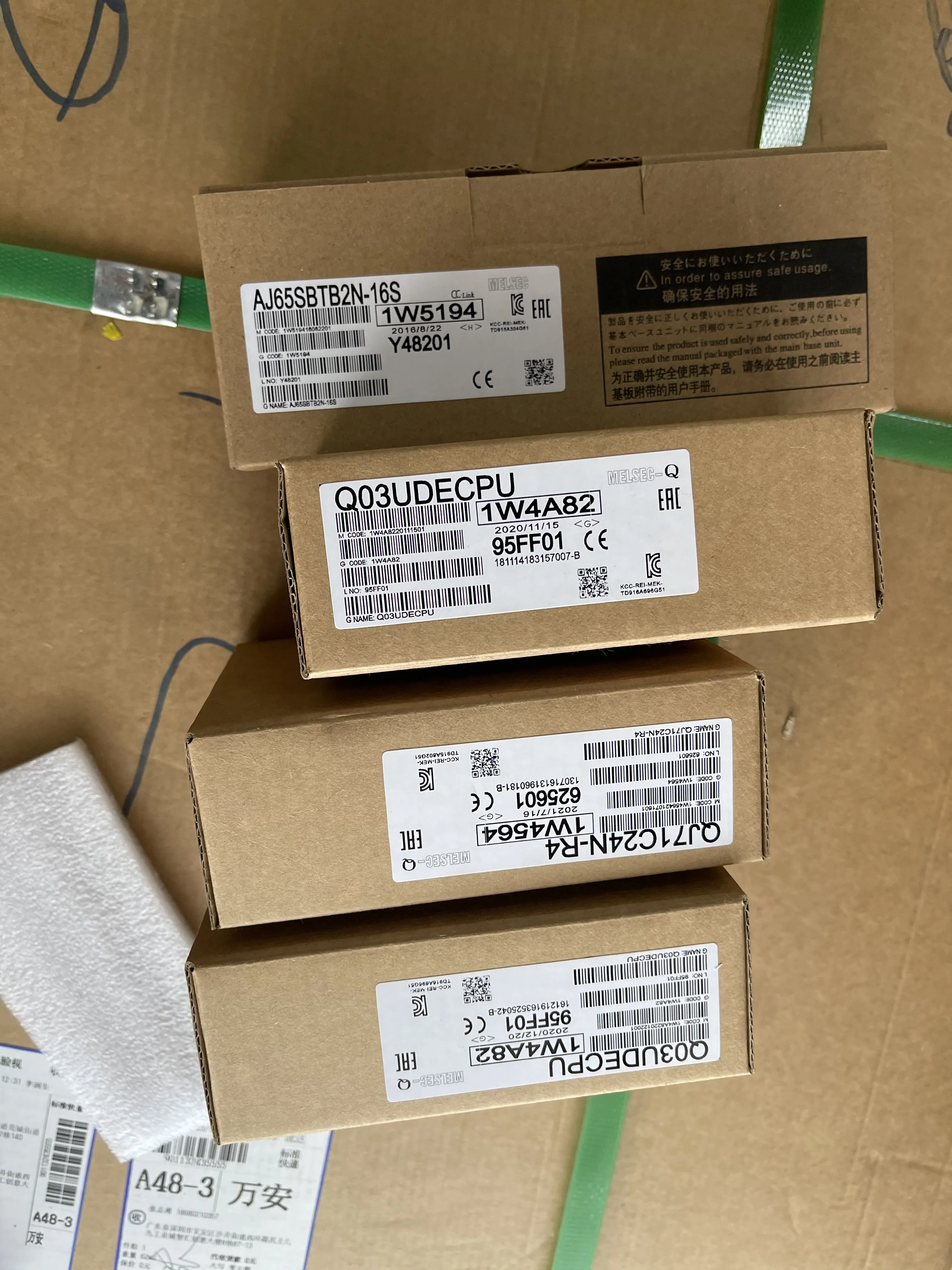 Mitsubishi PLC Module Q03UDECPU, QJ71C24N-R4, AJ65SBTB2N-16S Mitsubishi PLC Module Q03UDECPU, QJ71C24N-R4, AJ65SBTB2N-16S