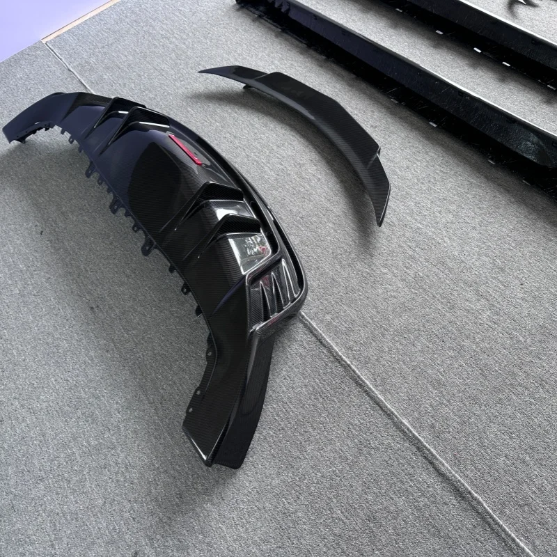 Kit de Carroceria com Spoiler Dianteiro para Tesla Model Y foto 2