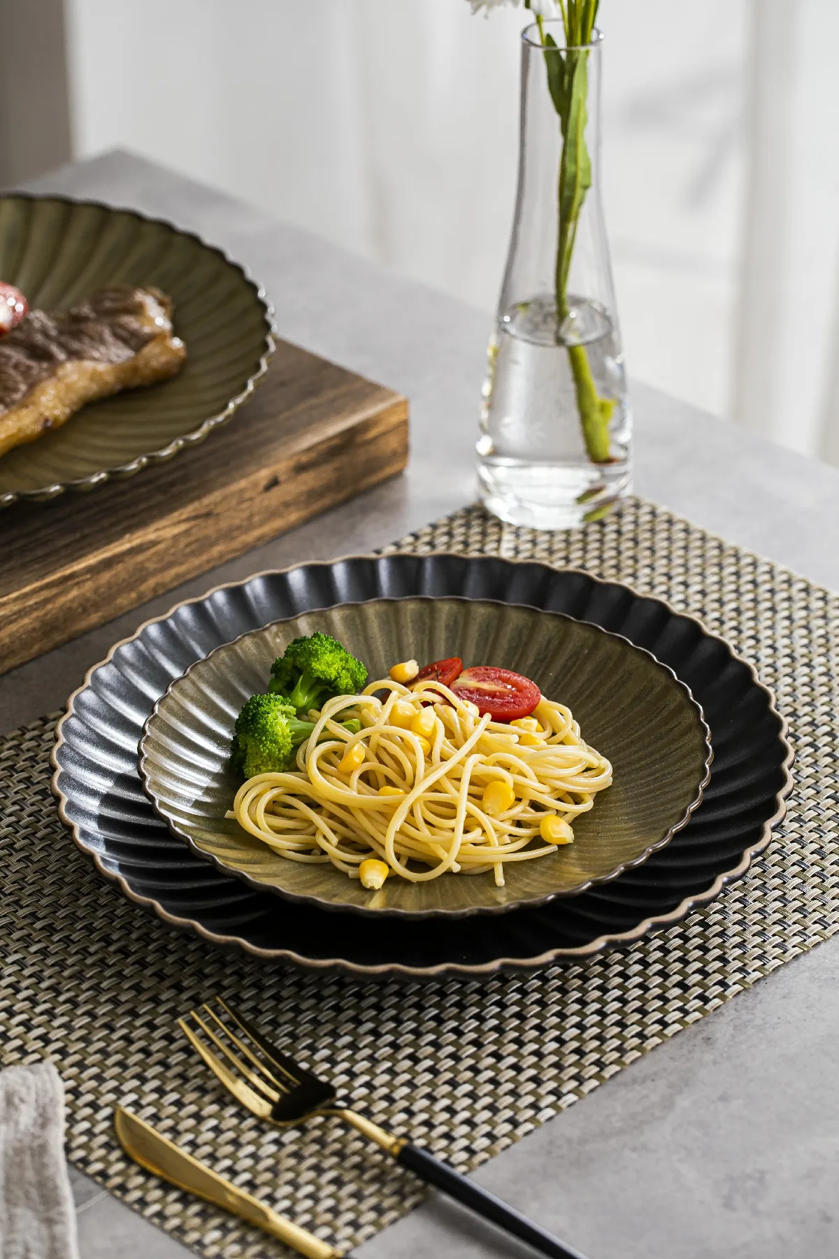 Ecofriendly Rustic Style Vintage Stoneware Restaurant Round Japan