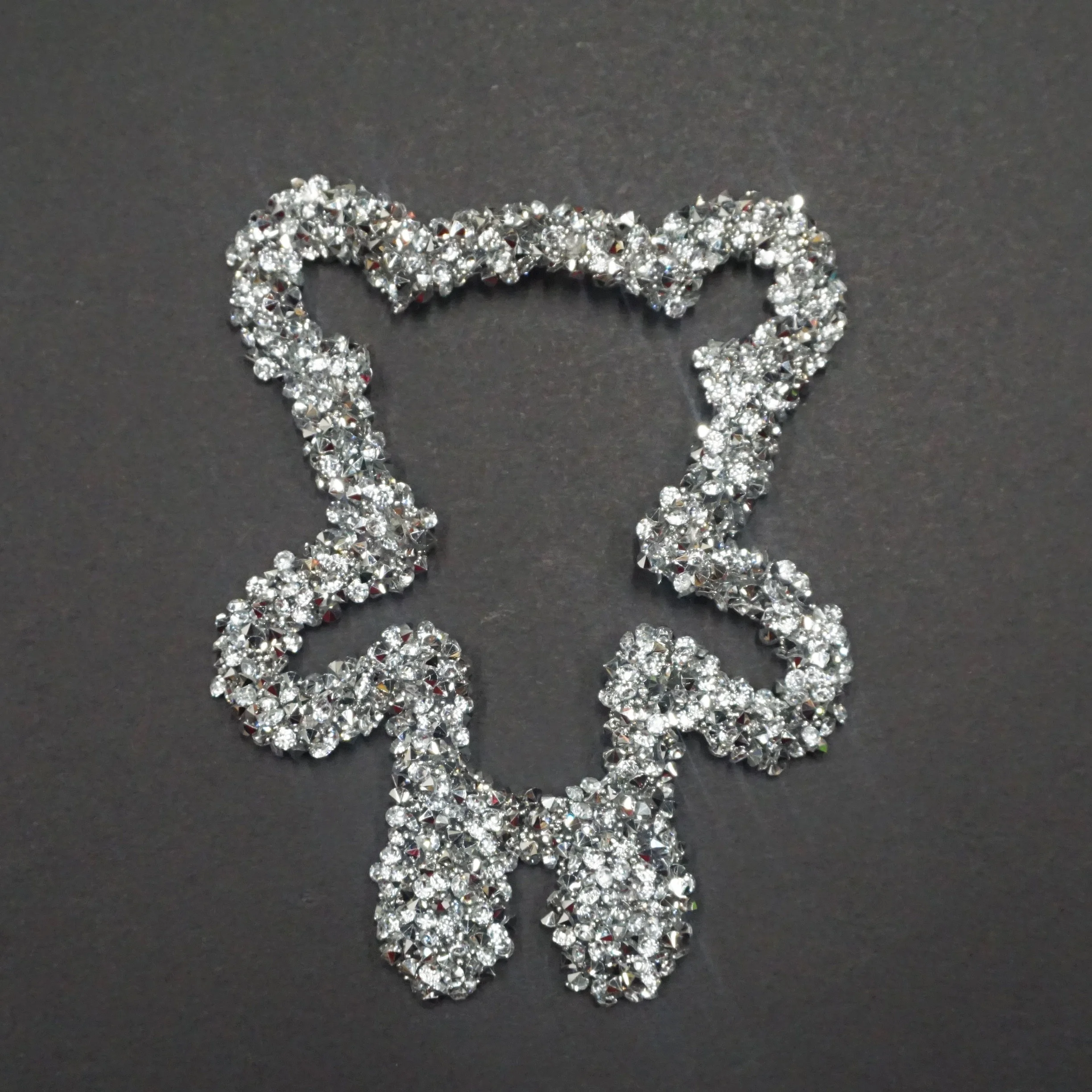 Free sample Shining crystal Spider shape custom logo bling rhinestone applique trucker hat patch