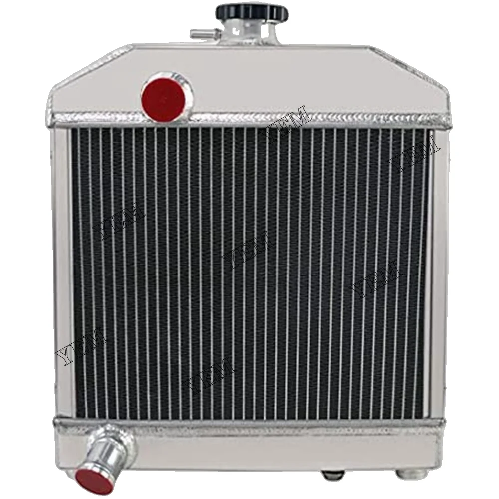 Machinery 15221-72061 15221-7211 New Radiator With Cap & Overflow Pipe Fits for Kubota L1500 Wholesale Engine Parts