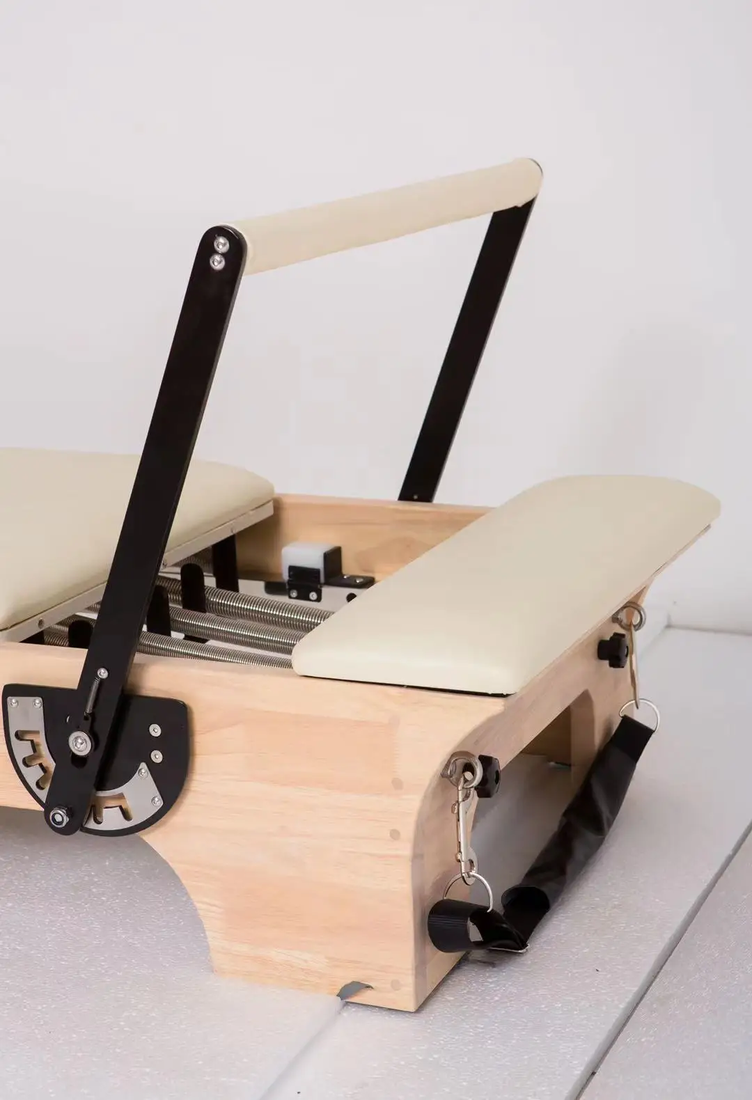 Reformer Pilates Machine Oak Wood Pilates Reformer With Tower Half