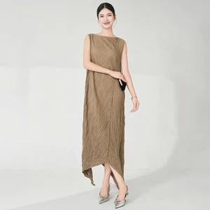 2025 Latest Design Women's Sleeveless Dress Design Sense Irregular Temperament Elegant Dress