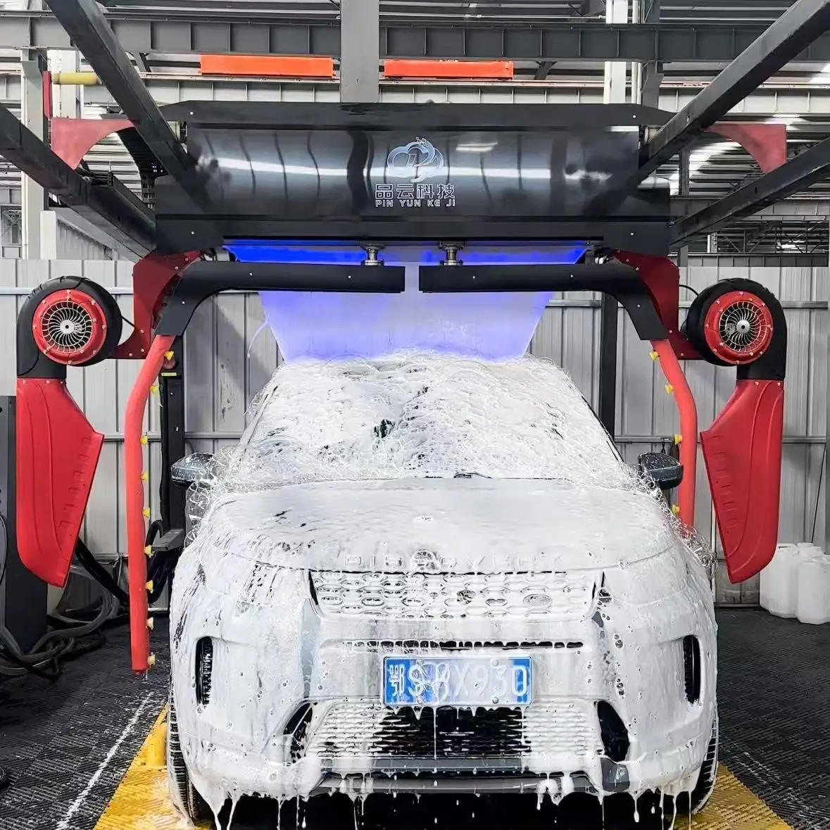 Dual-Robot Arm Automatic Car Washer: 5-Min Fast Wash, 360° No Dead ...