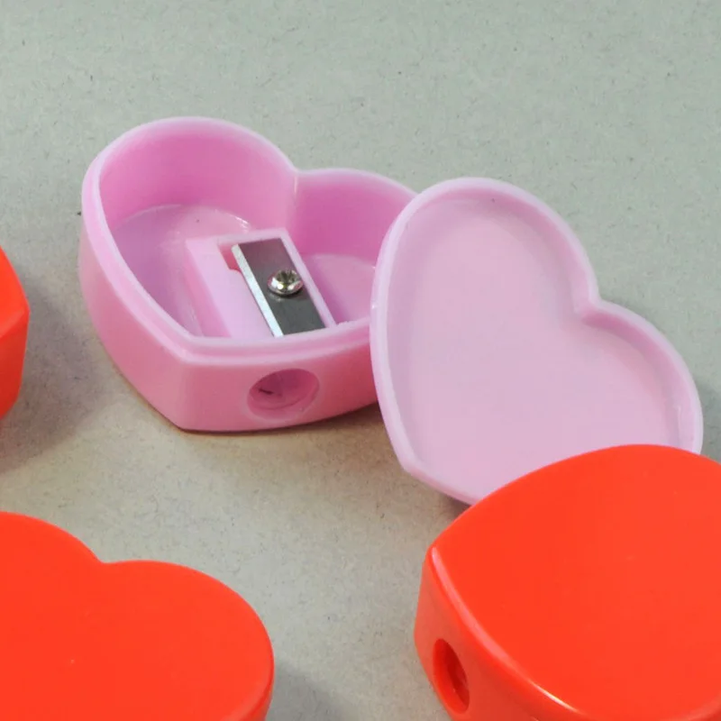 Ручная портативная точилка для карандашей в форме сердца