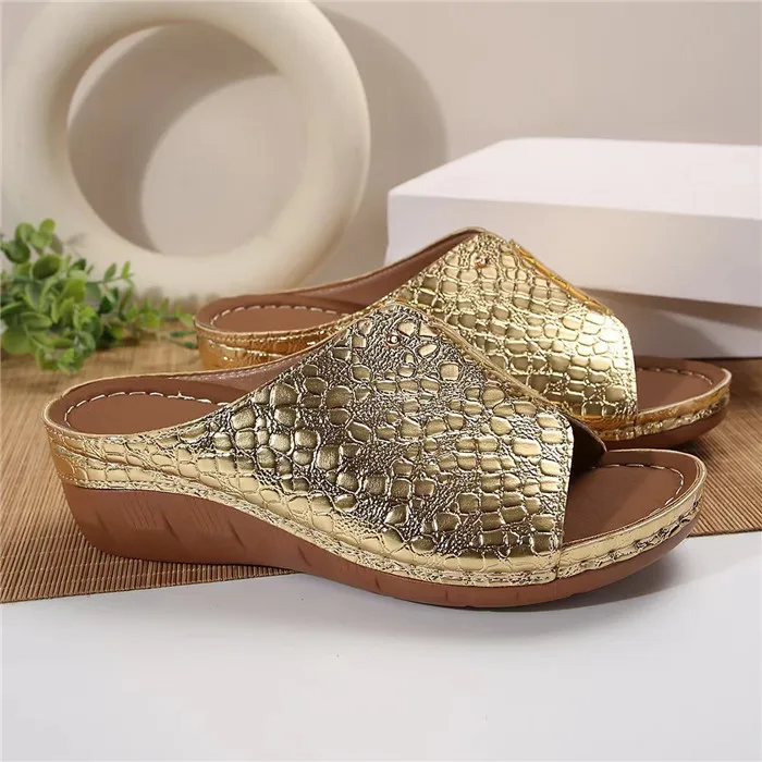 Factory New Thick Bottom Fish Mouth Slippers Female Stone Pattern Slope Heel Beach Sandal Slippers