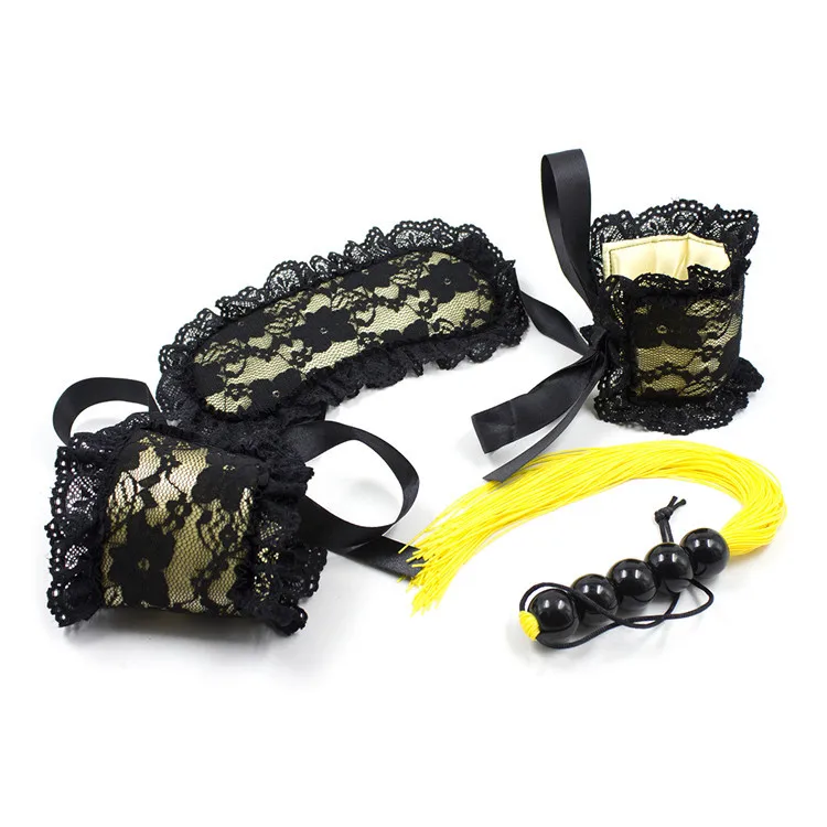 Cheap Adult Products Exotic Accessories Bed Bdsm Handcuffs Sex Toys Bondage Kit For Wife And Husband Toys photo