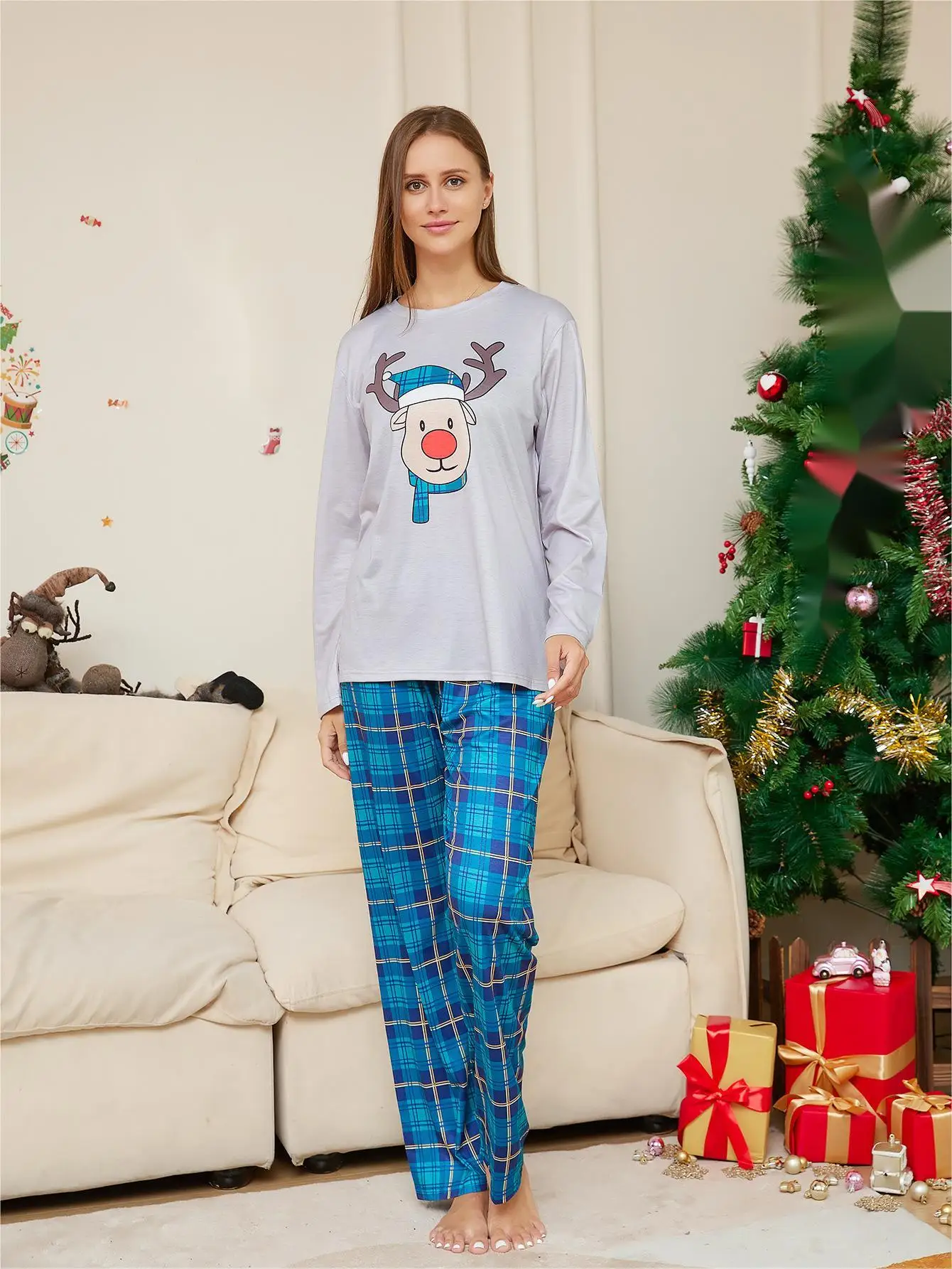 Wholesale Xmas Christmas Matching Pajamas Outfit For Family Elk