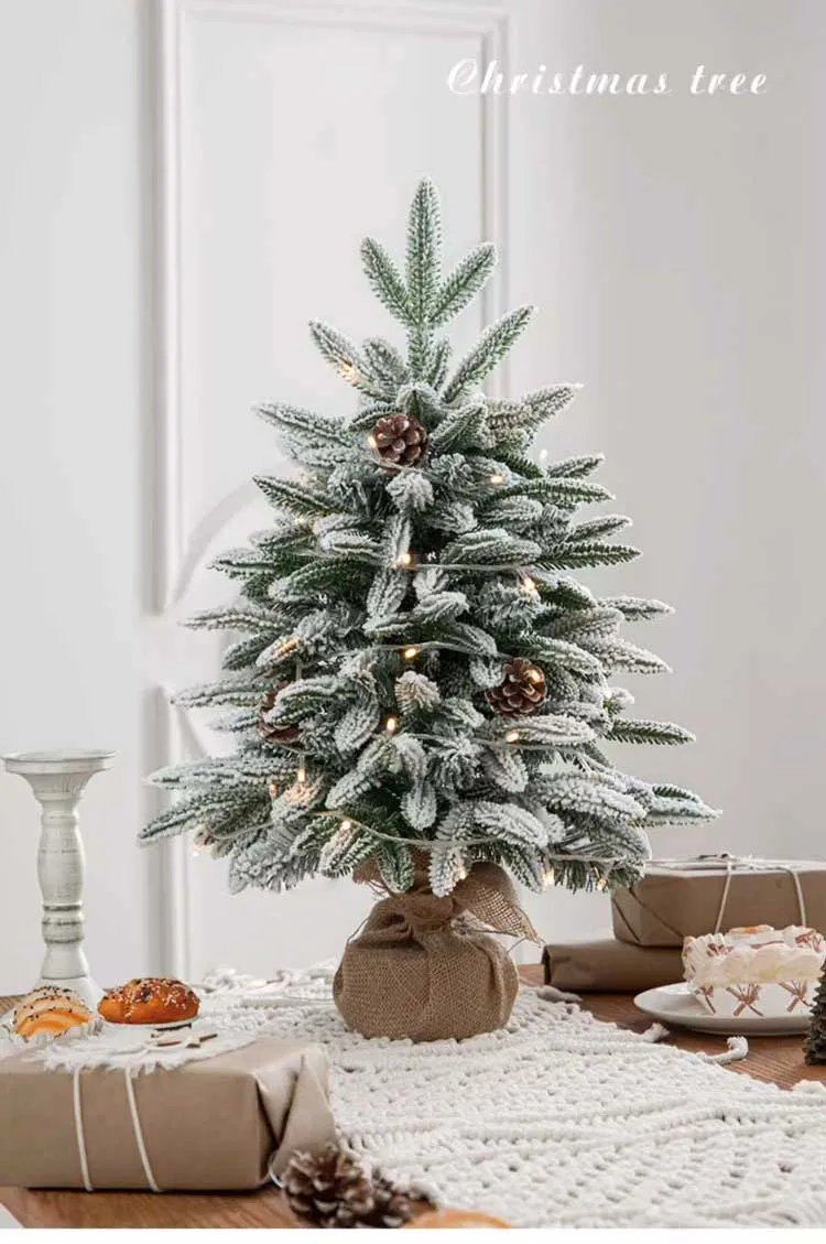 Modern Mini Christmas Tree High Quality Artificial Table Top Ornament for Small Decorations