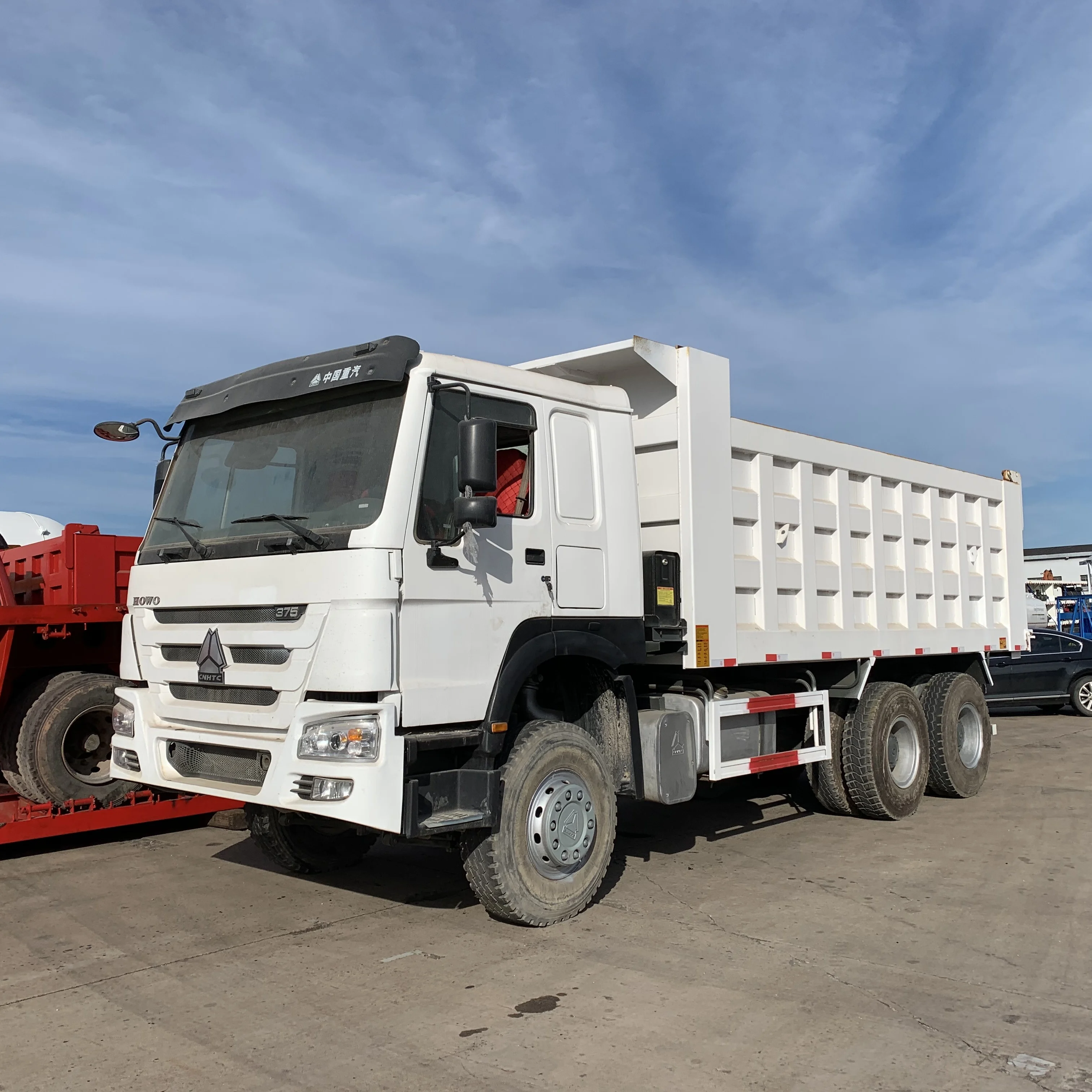 Refurbished Vehicle 35T HOWO 6*4 Year Manufacturer 2016/17/18 Second Hand Tipper Truck for Sale