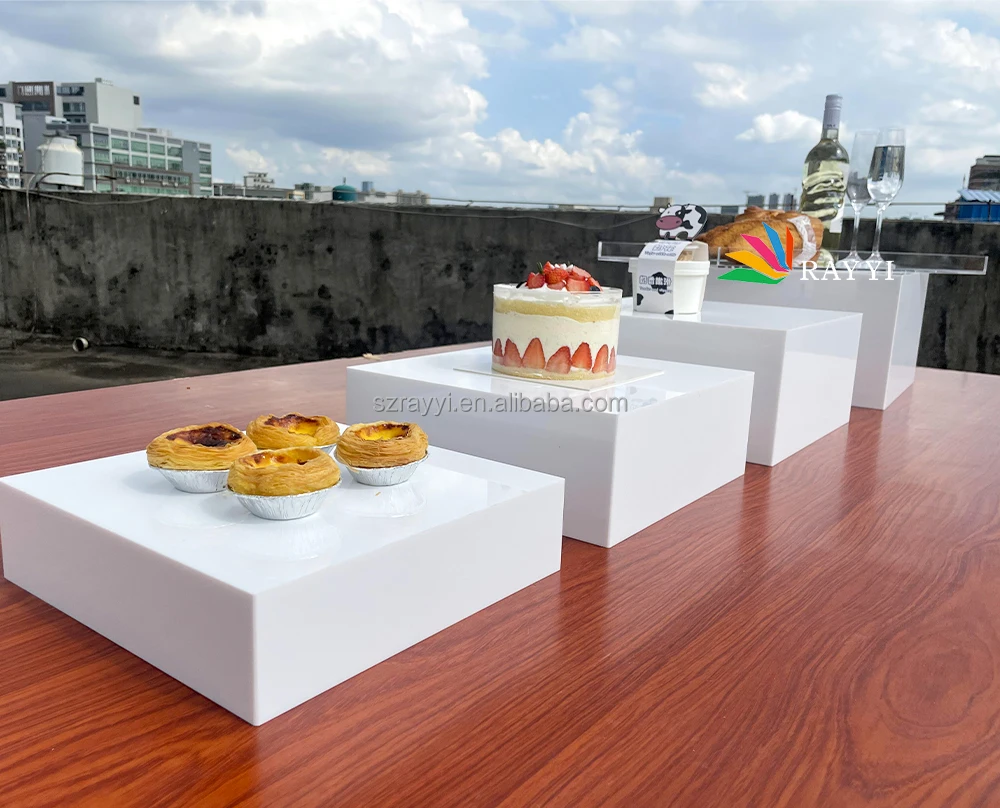 Ray Yi Factory Custom 4 Step Rectangle Clear Display Cube Food Table White Acrylic Catering