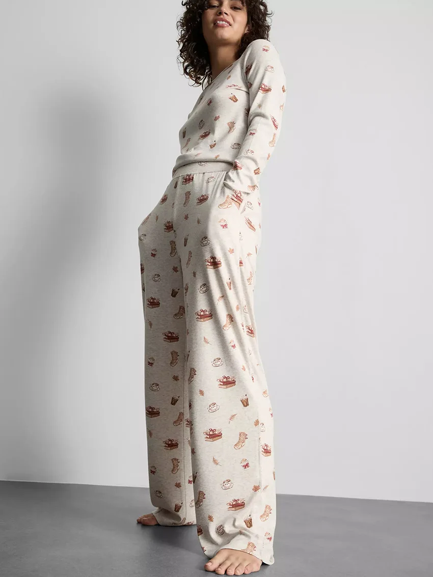 Womens Polyester Spandex Pajama Set Long Sleeve Round Neck Allover Print Lounge Wear Sleepwear Autumn Winter — detail