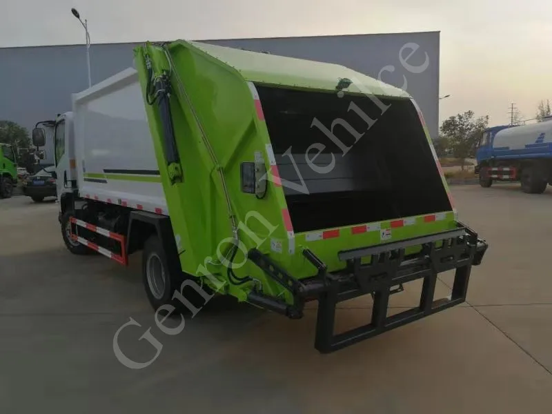 garbage truck3.jpg