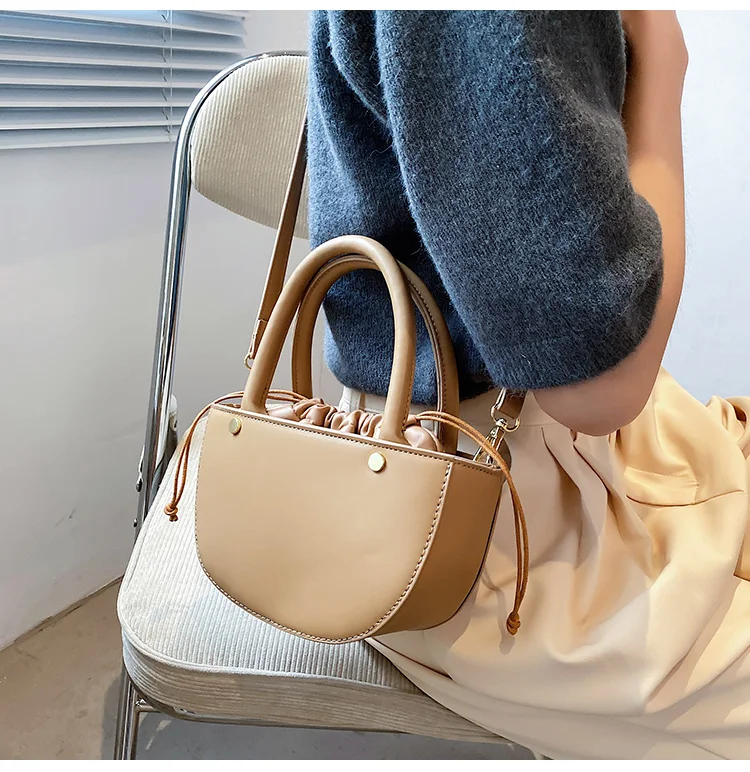 2021 Simple new style pumping bucket bag custom luxury ladies women hand bags women handbags