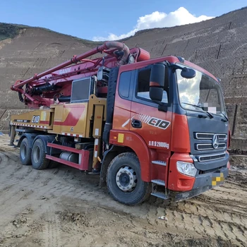 Used 43m Sany chassis Euro V 5-section arm X support leg concrete pump truck for sale