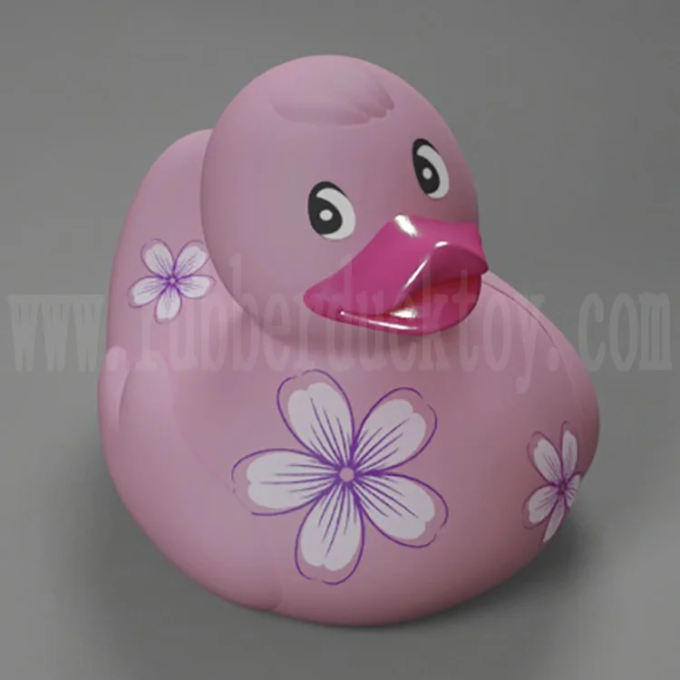 Оптовая продажа, дешевая плавающая розовая резиновая утка 8 см, розовая утка для ванны с индивидуальным логотипом, игрушка для ванны розовая утка