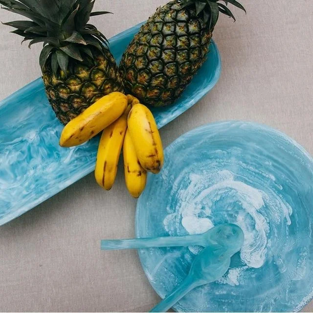 Resin Handmade Serving Tray With Unique Swirl Pattern and Marble Effect Modern Luxury Tray Used in Home and Hotel Decoration