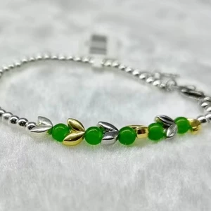 Noble, Luxurious, Special and Exquisite Hetian Jade Bracelet Designed for Noble Ladies