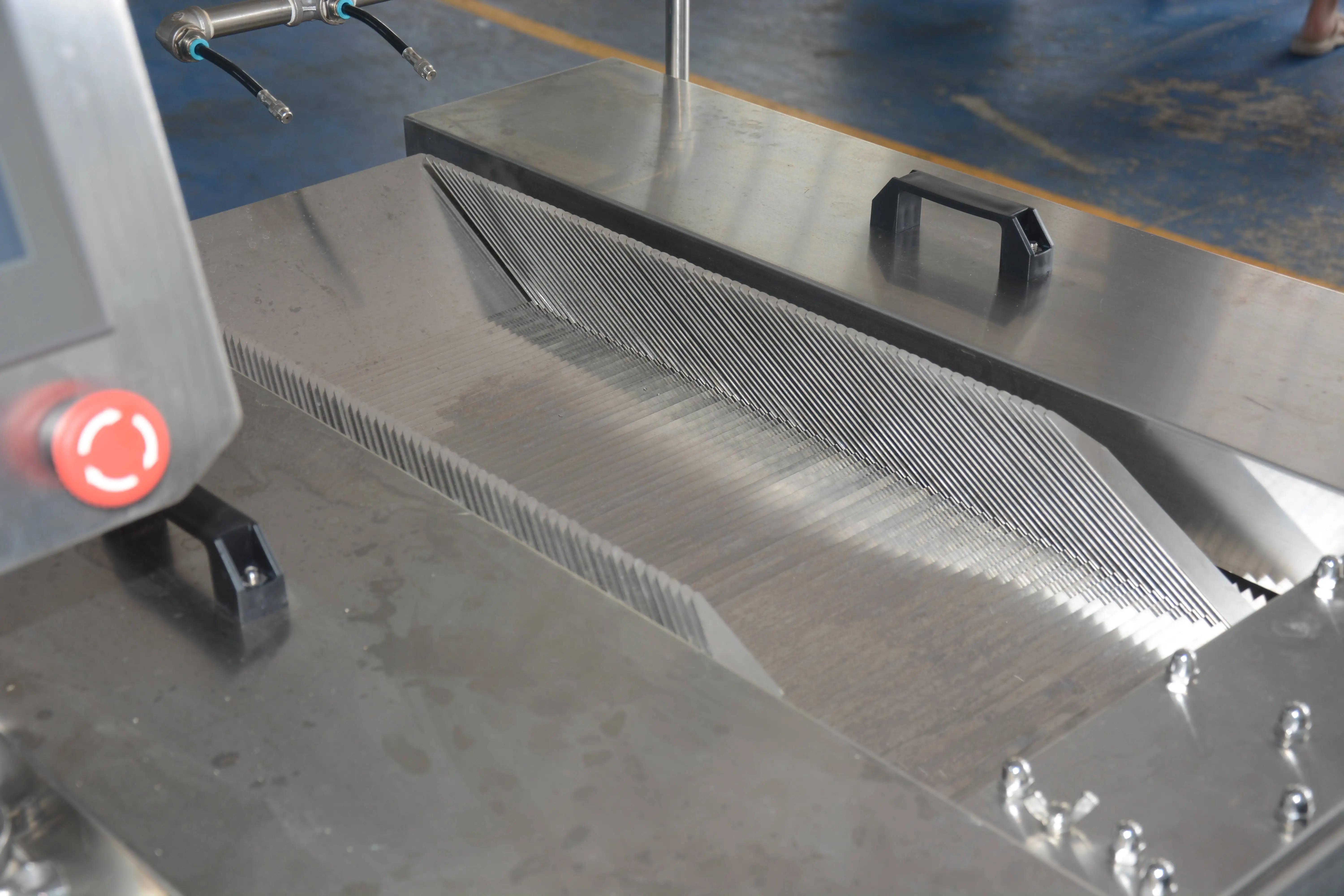 Customized Extra Large Cutting groove Cold Smoked Salmon Sashimi Fish Fillet Slicer Slicing Machine