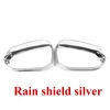 Protector de lluvia plateado
