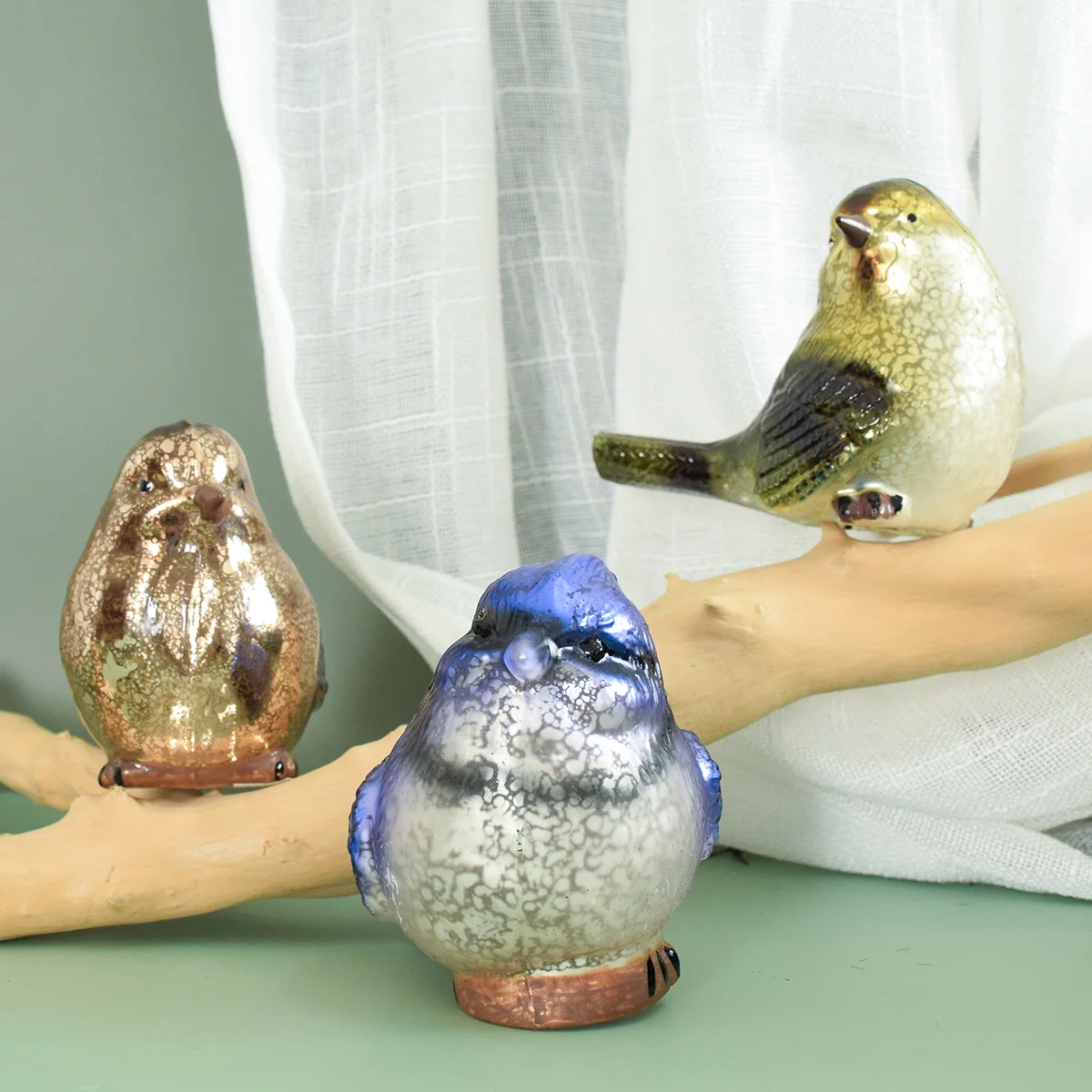 Custom small colored decorative mercury hand painting blown glass animal bird figurines Easter ornaments for sale