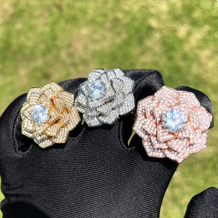 DE Shiny Hiphop Dazzling Iced Fashion Brass Silver Rose Gold Jewelry Striking Moissanite Big Flower Ring_voghion.com