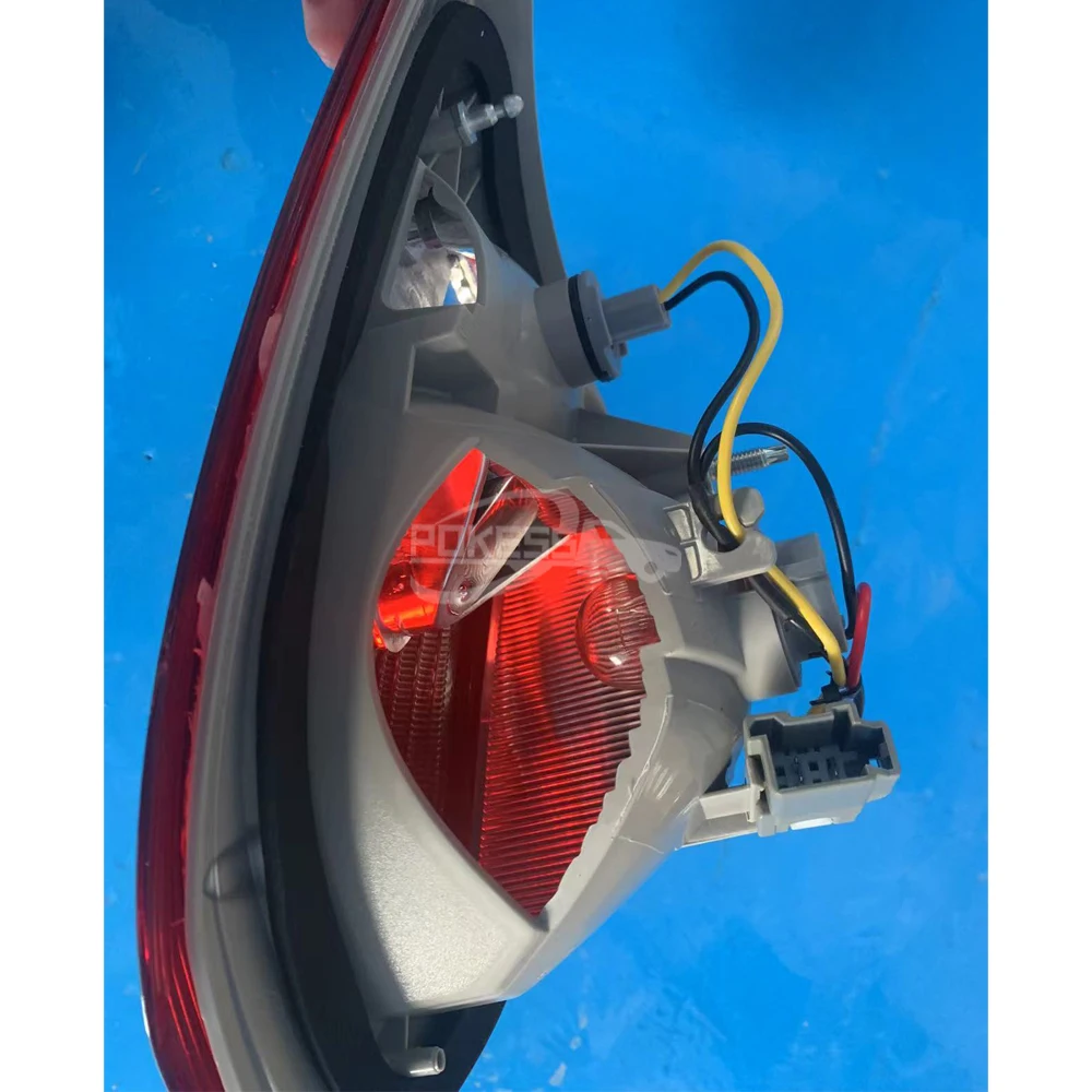 POKESS Back Light F1EB13A603BA 1868299 Inner Left Tail Light for Ford ... — 3