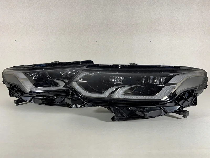 2020 2021 2022 2023 Headlight Assembly for Land Rover Discovery Sport Front Lamp LR137596 LR137597 Y120