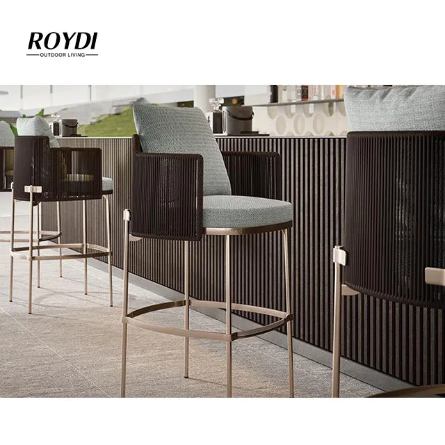 Roydi мебель из ротанга металлическая уличная барная высота стулья для патио Современная ротанговая стойка высокие уличные барные