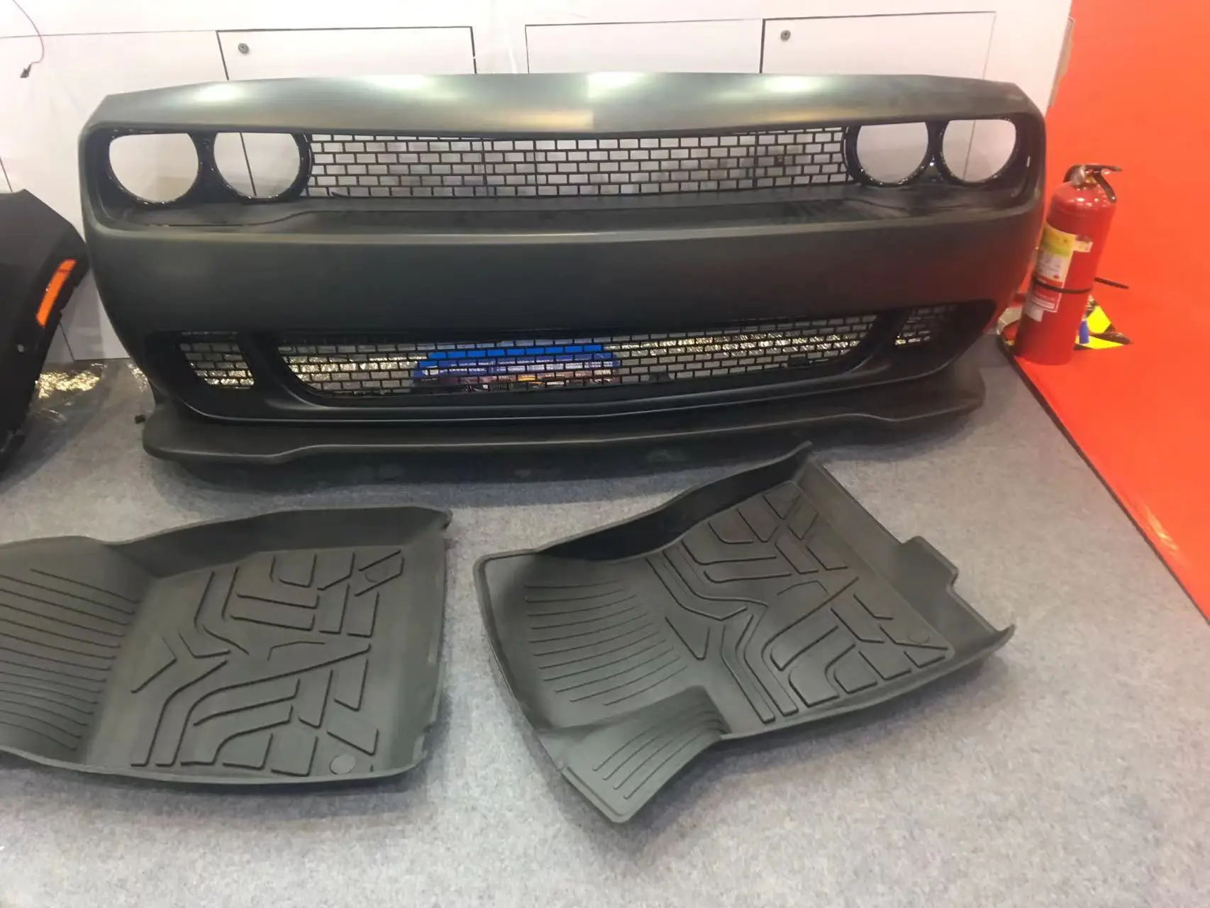 CHALLENGER FRONT BUMP.jpg