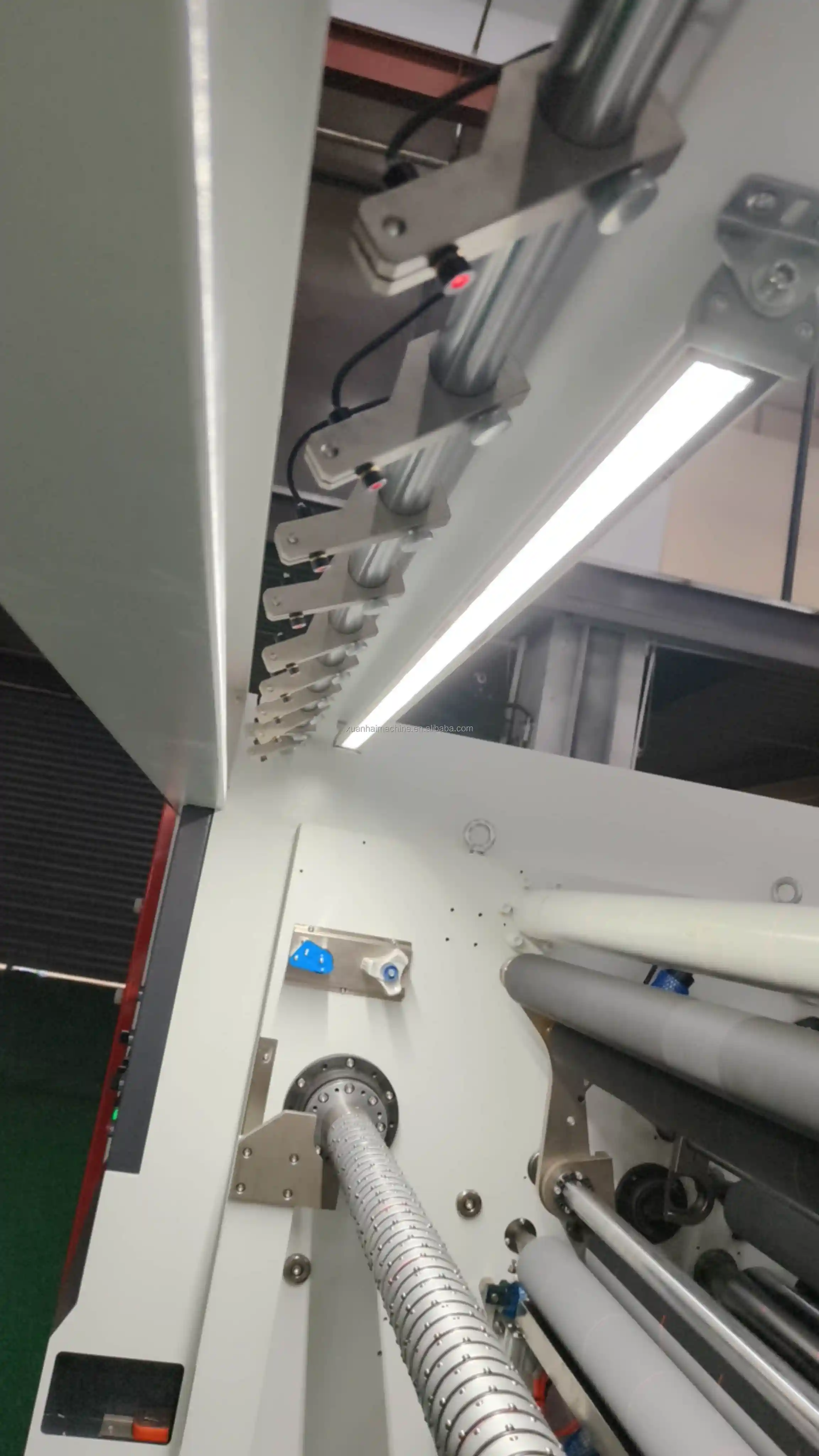 High Speed Slitting and Rewinding Machine 500 M/min PLC Computer Control for 1300mm Roll Materials