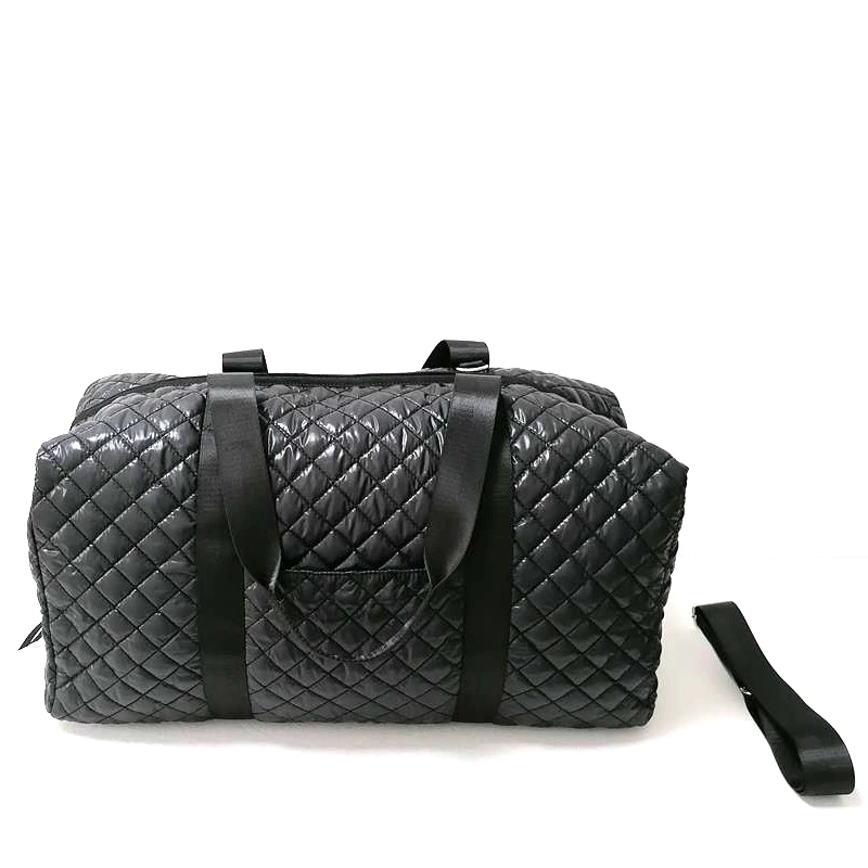 black quilted weekender bolsa