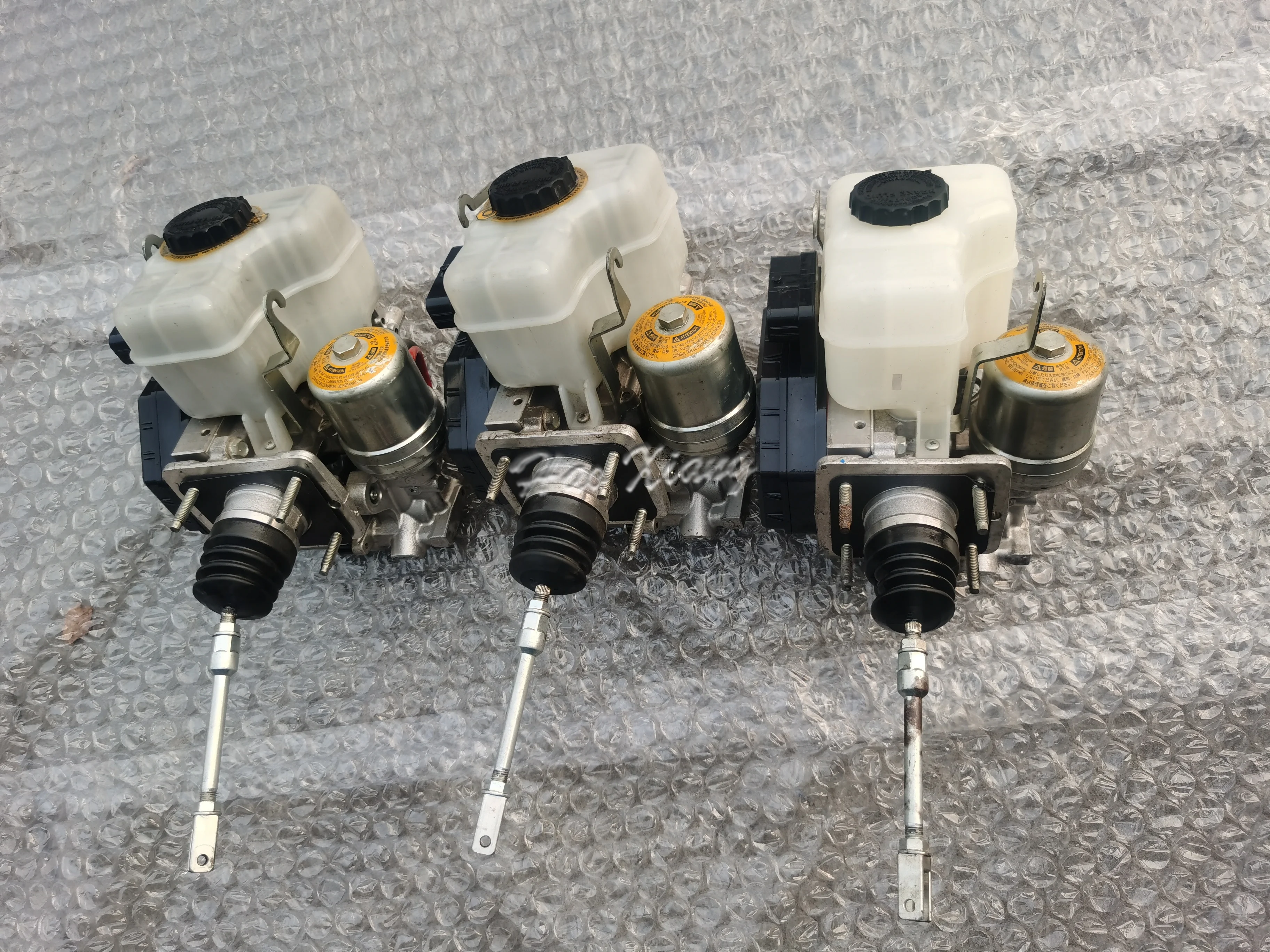 Original 90% New ABS Brake Actuator Pump Assembly for Toyota Land
